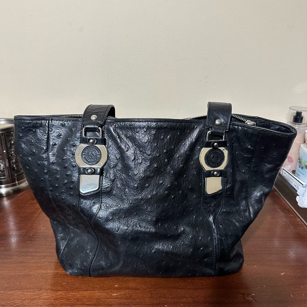 Donald J Pliner Black Leather Purse. Only used twice. Large.